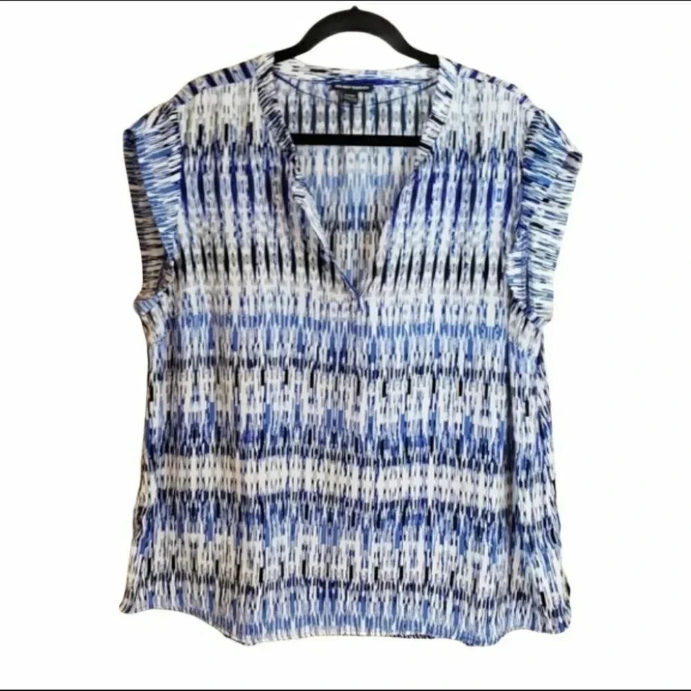 Hilary Radley blue & white printed tunic